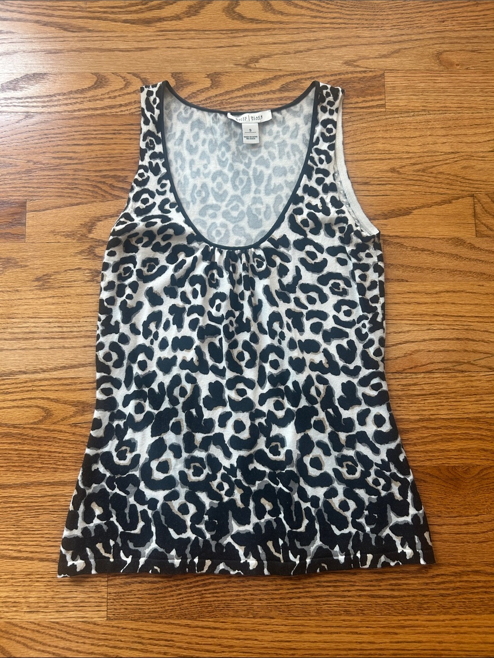 White House Black Market Leopard Top Size Small
